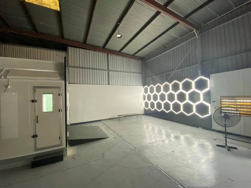 DDP Spray Painting workshop and detailing bay